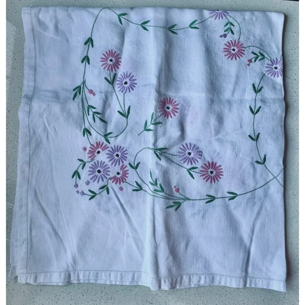 Vintage Hand Embroidered Floral Tablecloth 32